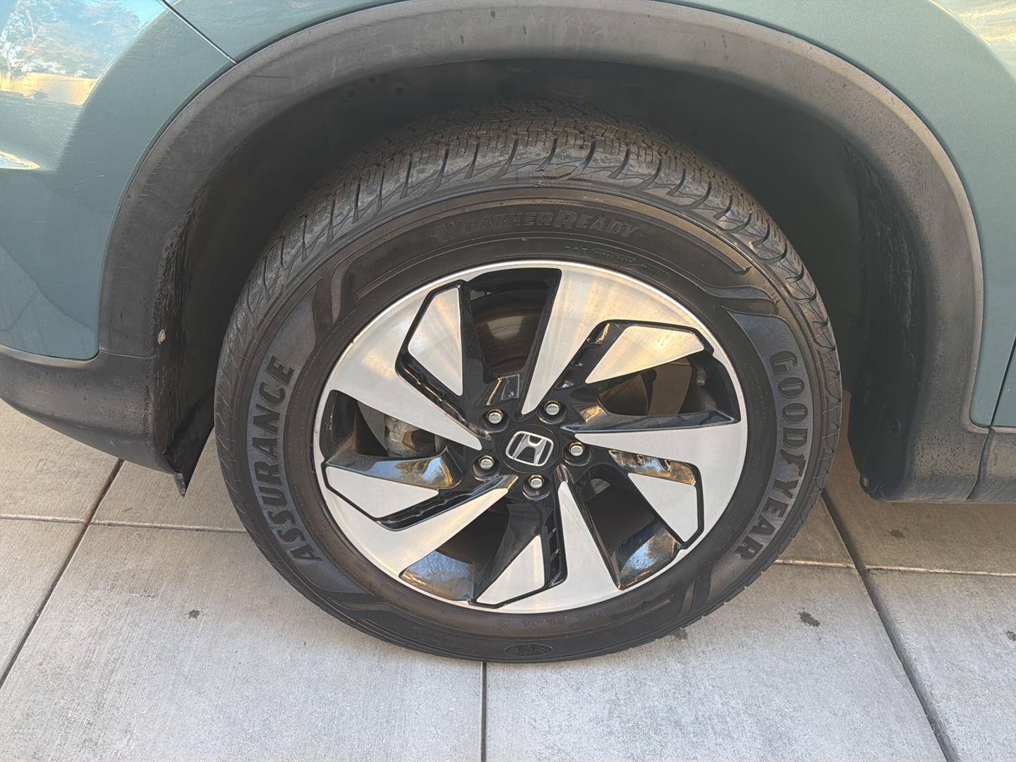 Used 2016 Honda CR-V Touring image 9