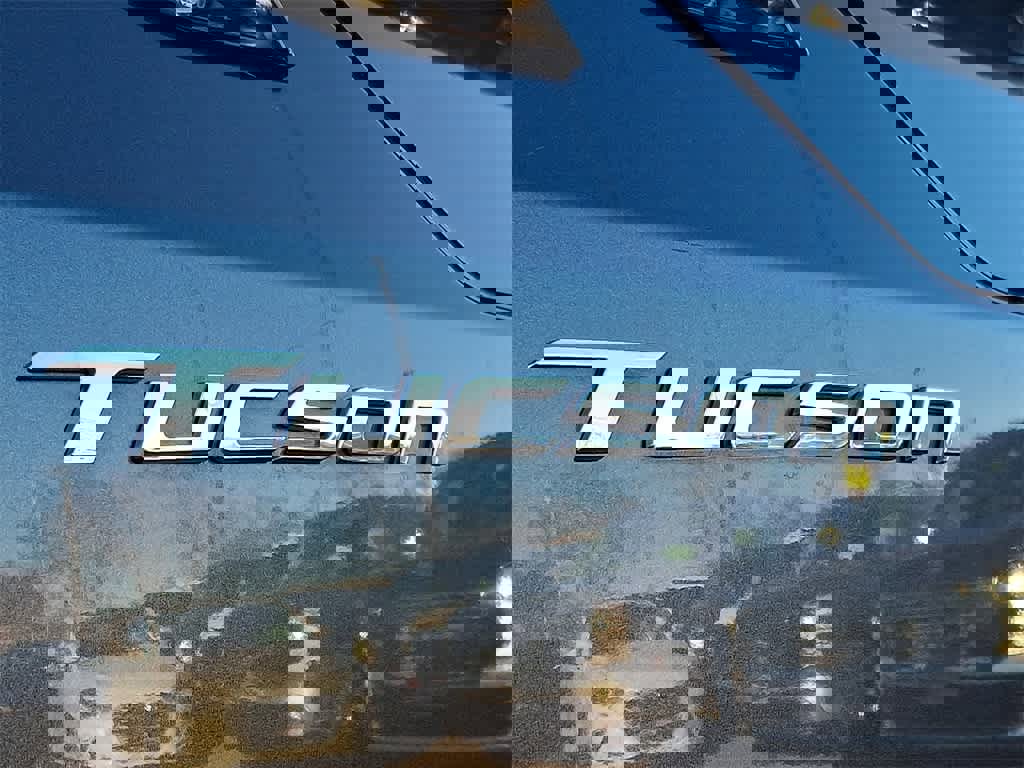 Used 2024 Hyundai Tucson Limited image 32