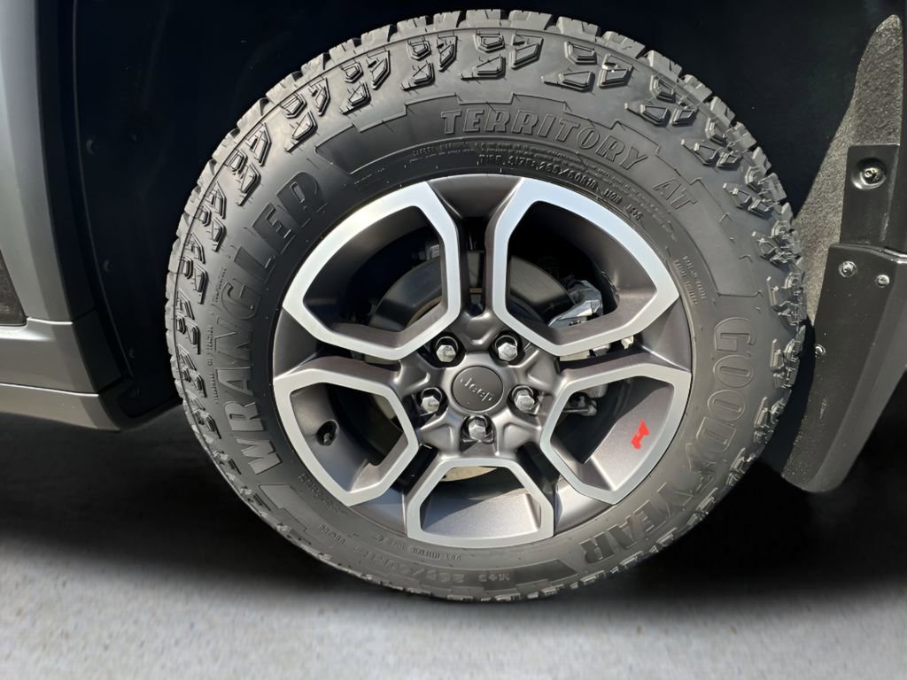 Used 2022 Jeep Grand Cherokee Trailhawk image 33