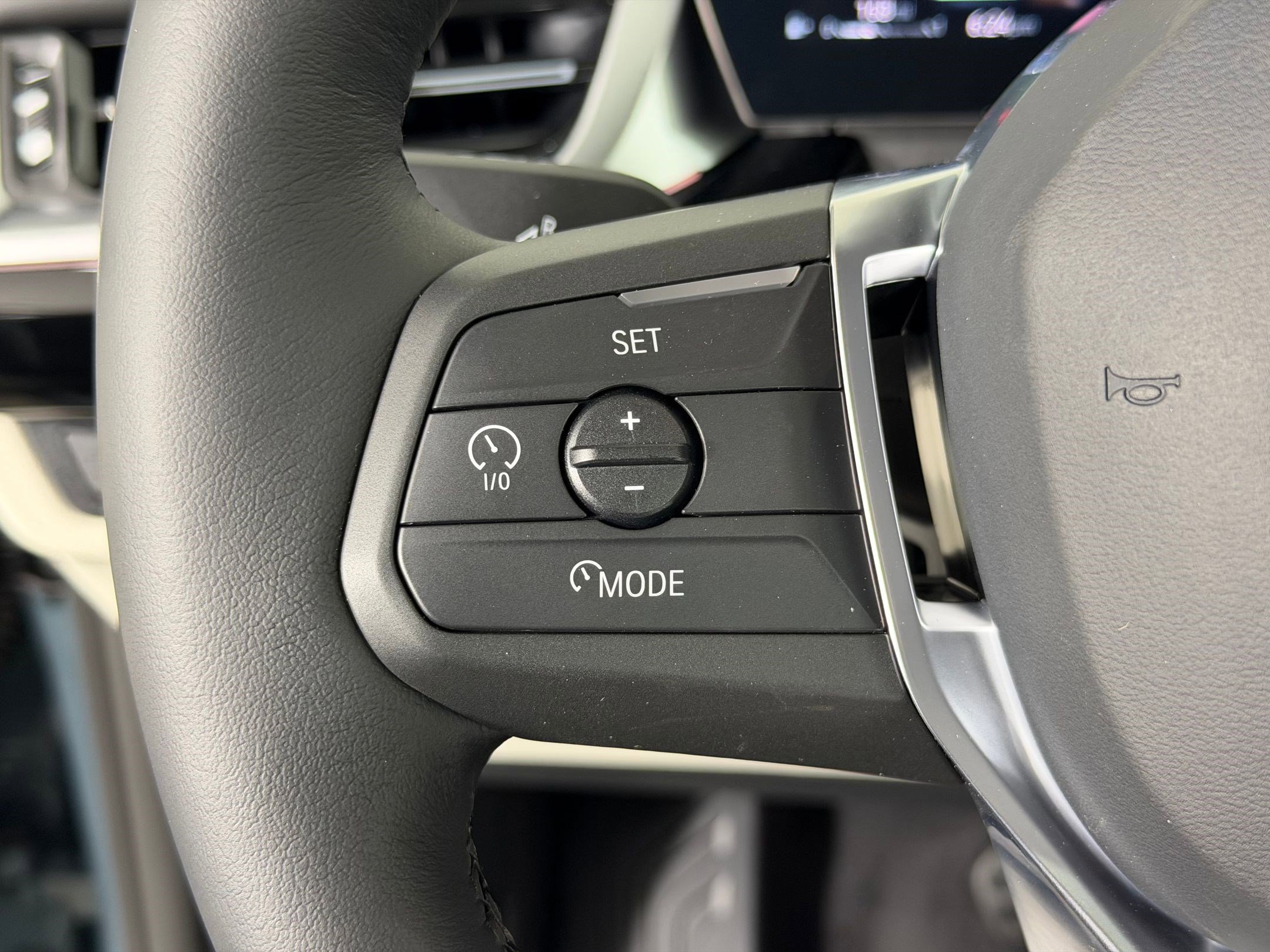 Used 2026 BMW X1 xDrive28i w/ Technology Package image 14