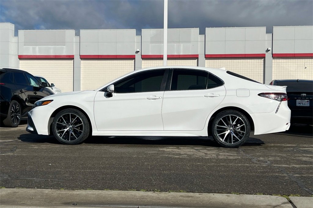 Certified 2024 Toyota Camry SE image 9