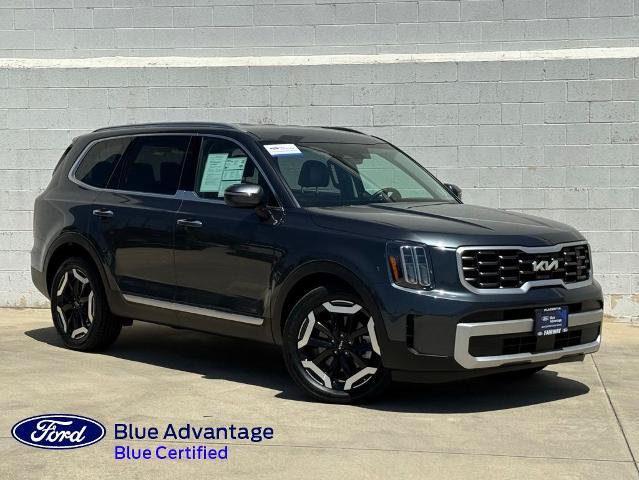 Used 2023 Kia Telluride S