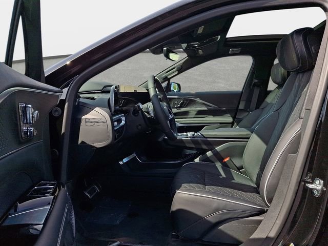 New 2026 Cadillac Lyriq V AWD/4WD image 13