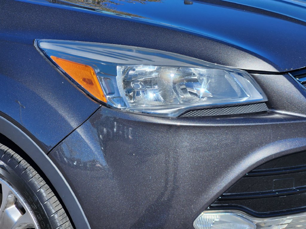 Used 2016 Ford Escape Titanium AWD/4WD image 28