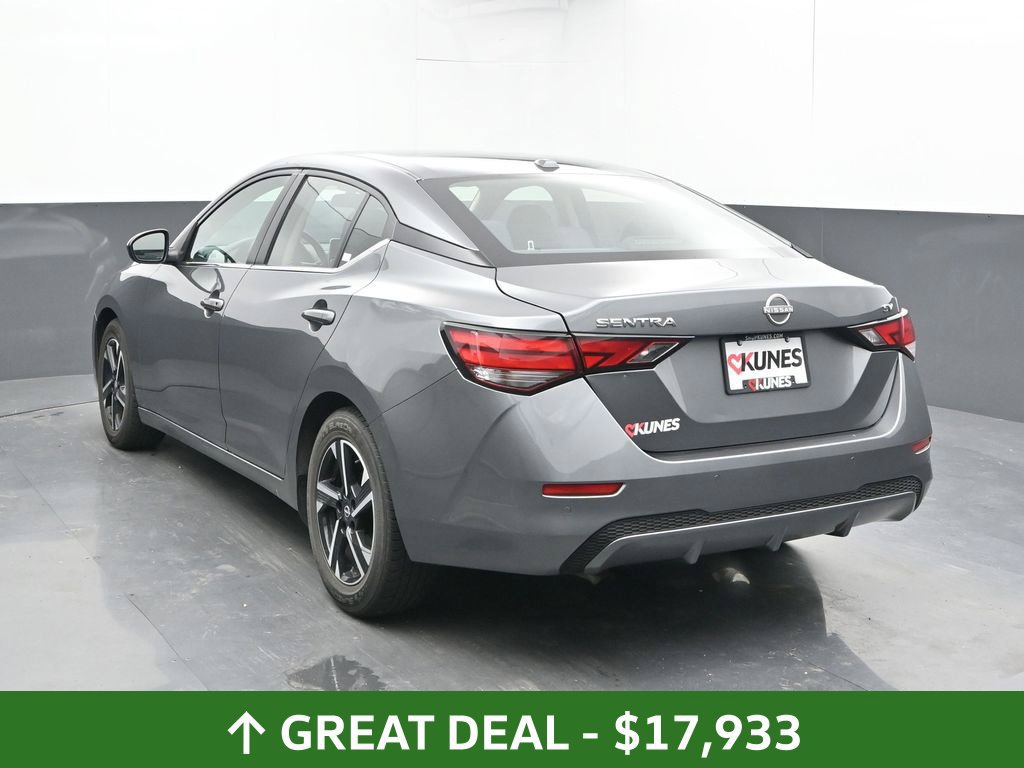 Used 2024 Nissan Sentra SV FWD image 12