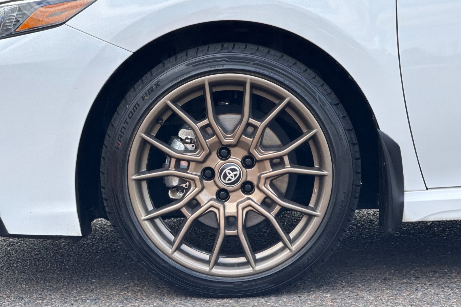Certified 2024 Toyota Camry SE FWD image 24