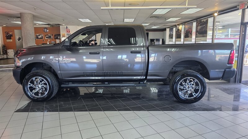 Used 2016 RAM 3500 Tradesman w/ Popular Equipment Group AWD/4WD image 2