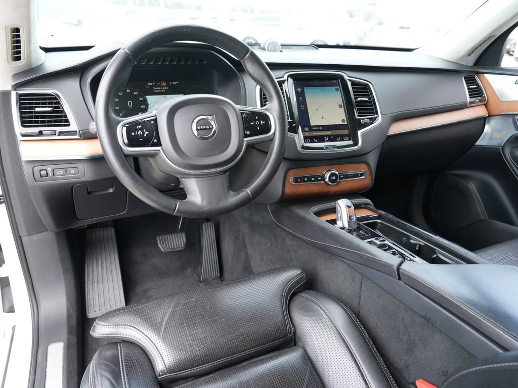 Used 2017 Volvo XC90 T8 Inscription w/ Luxury Package AWD/4WD image 24