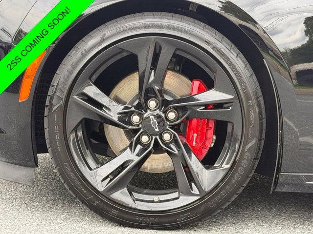 Used 2023 Chevrolet Camaro SS RWD image 18