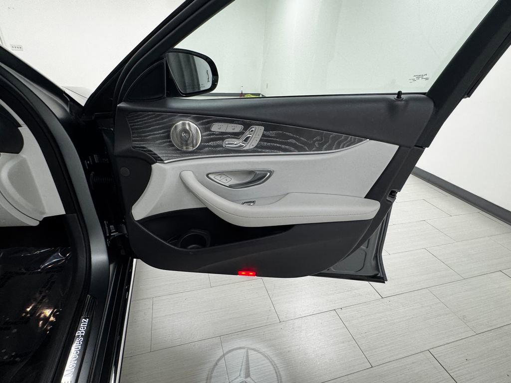 Used 2021 Mercedes-Benz E 450 4MATIC All-Terrain Wagon image 13