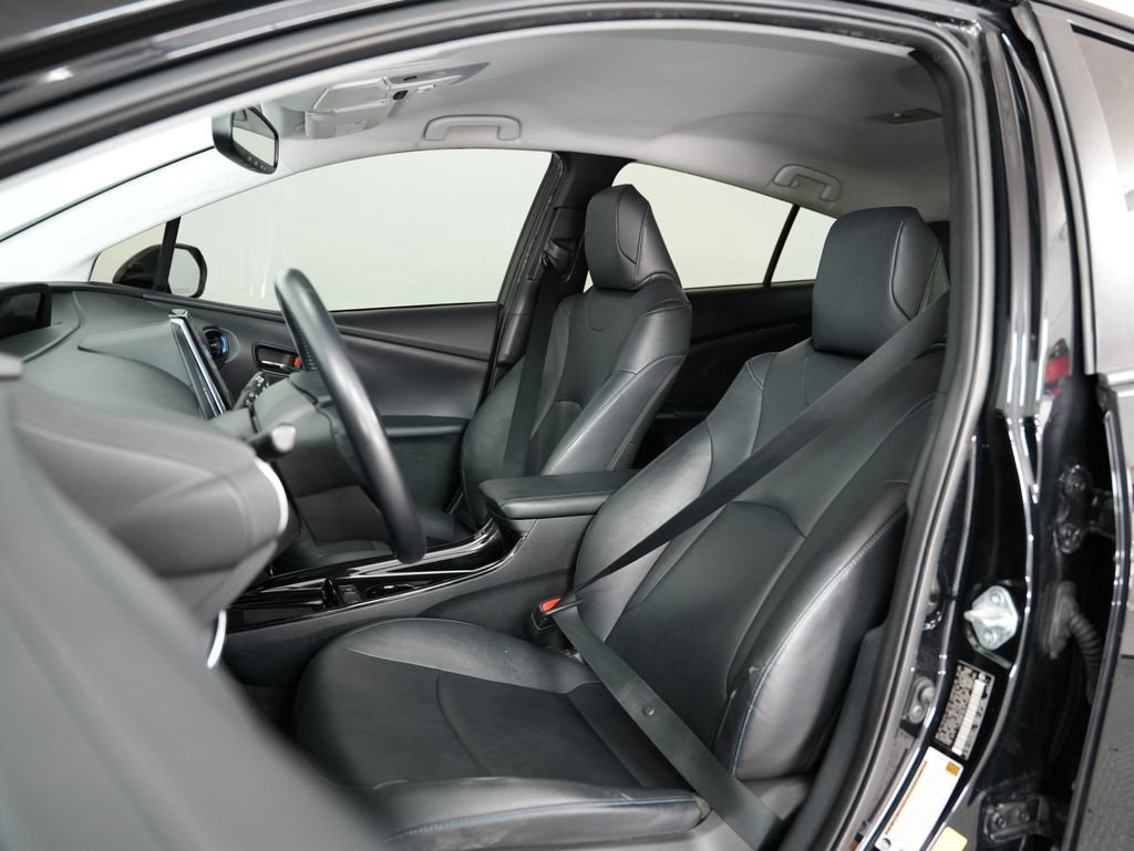 Used 2020 Toyota Prius Limited FWD image 43