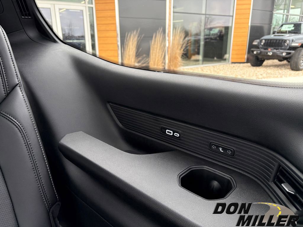 New 2024 Jeep Wagoneer Series II w/ Convenience Group I image 32