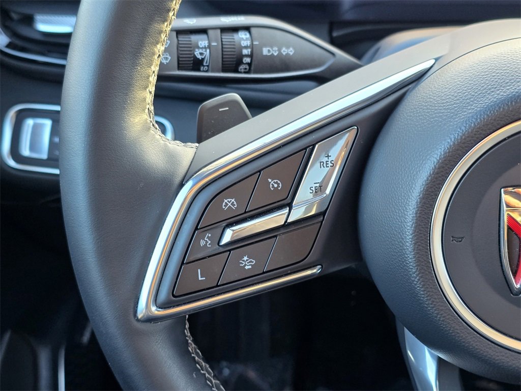 Certified 2025 Buick Enclave Preferred image 18