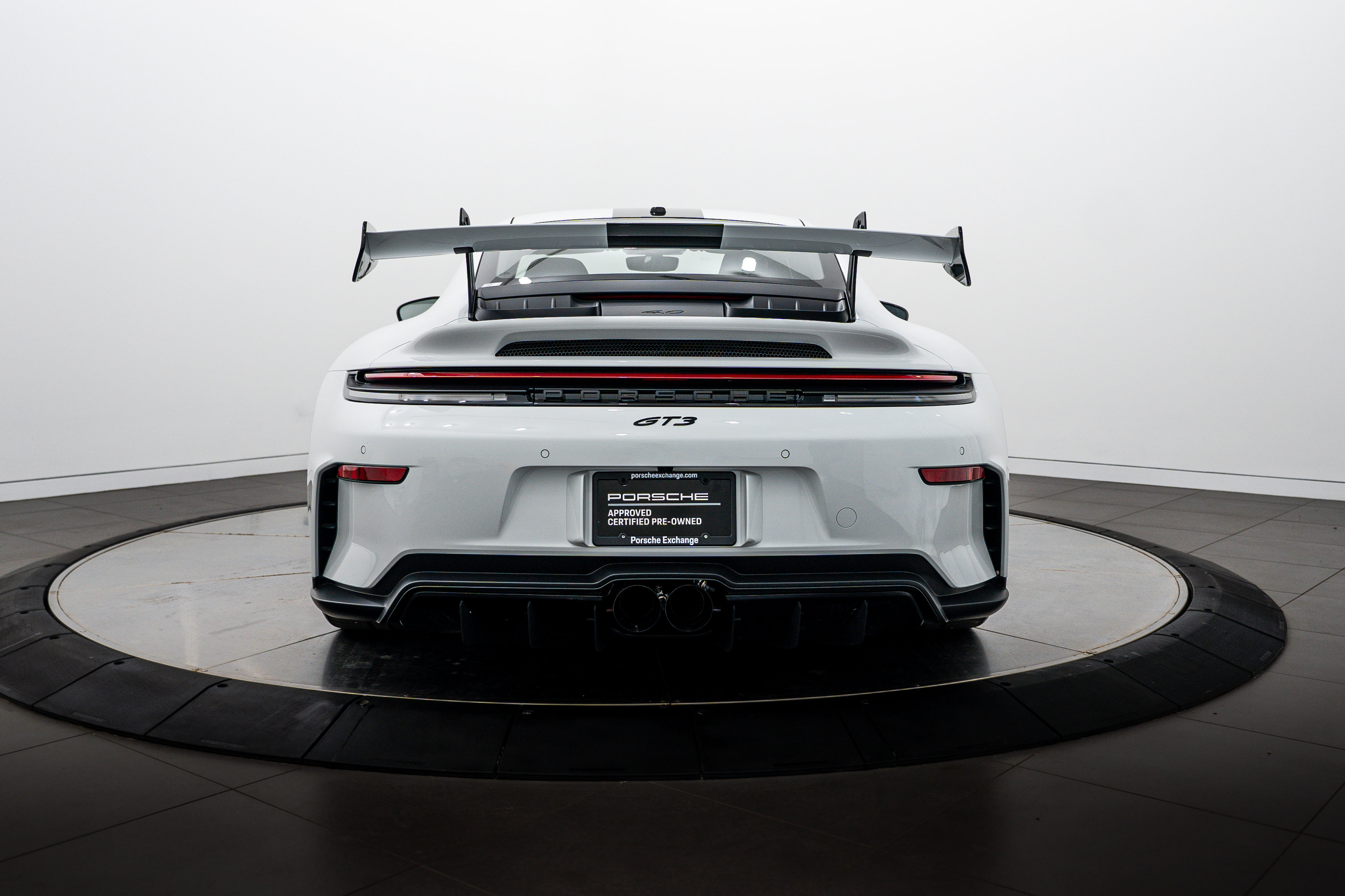 Certified 2026 Porsche 911 GT3 RWD image 6