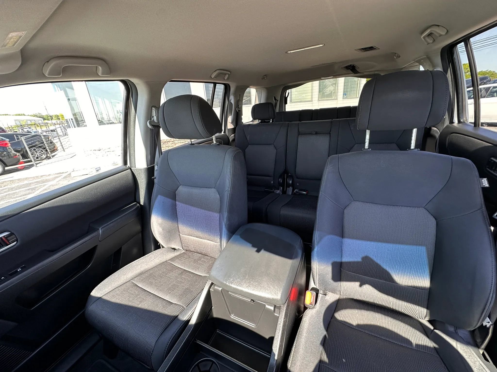 Used 2011 Honda Pilot EX image 17