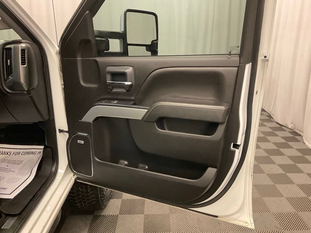 Used 2019 Chevrolet Silverado 2500 LTZ w/ Duramax Plus Package AWD/4WD image 32