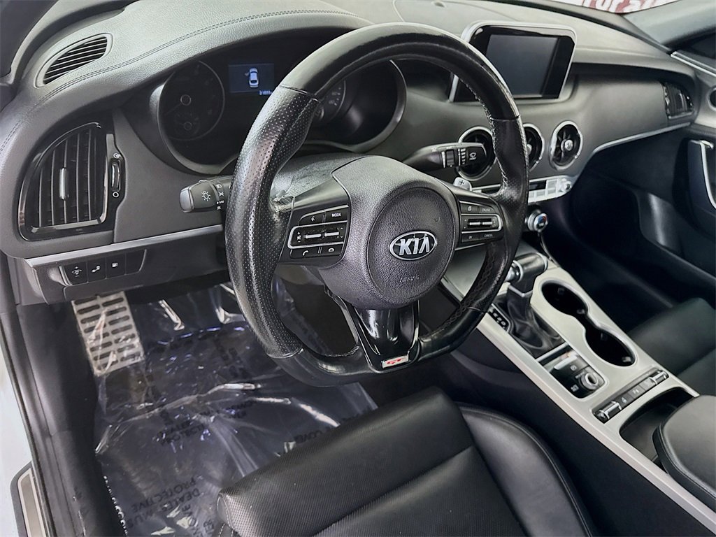 Used 2021 Kia Stinger GT image 17