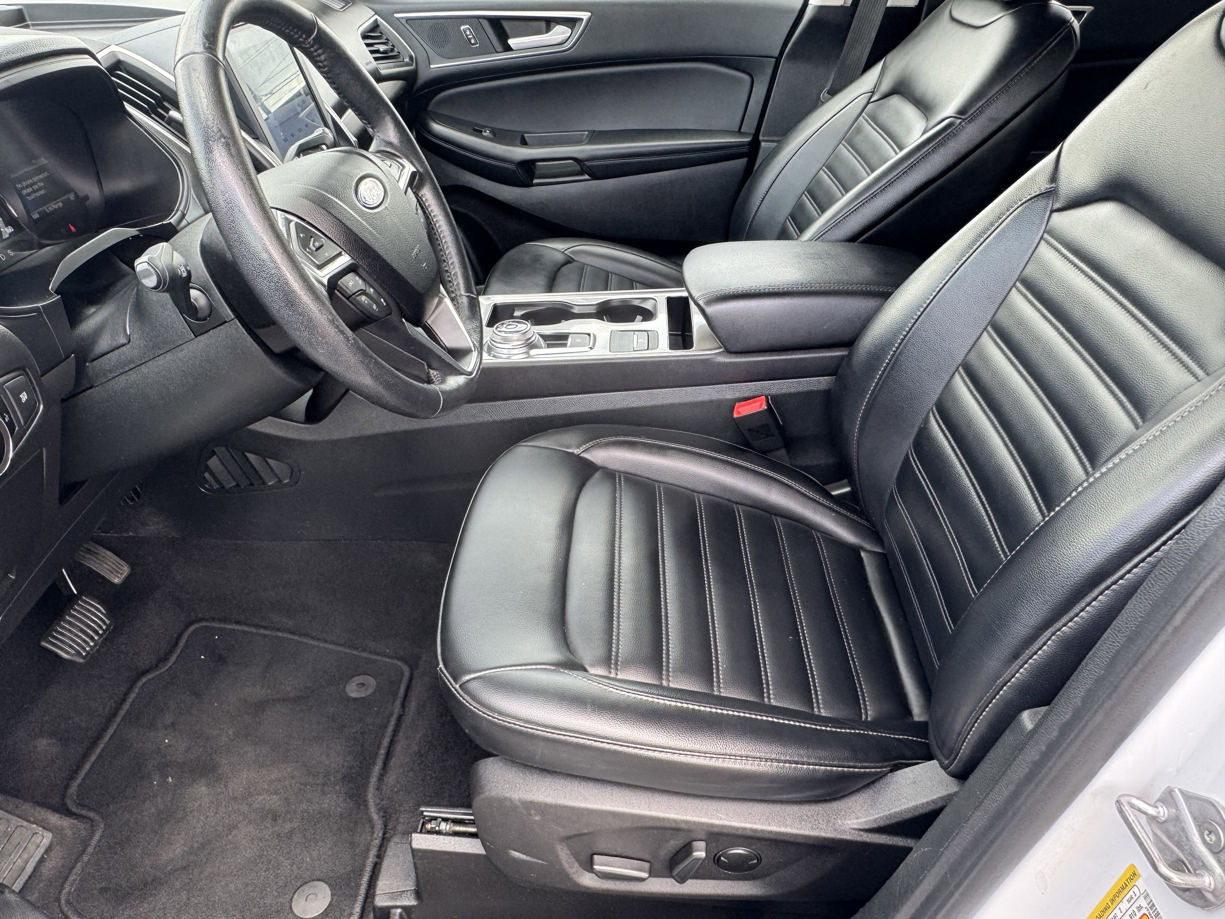 Used 2023 Ford Edge SEL image 10