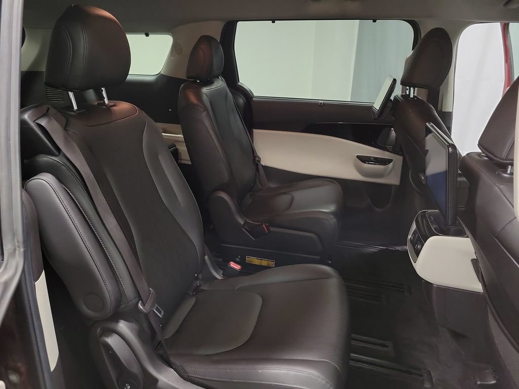 Used 2022 Kia Carnival SX FWD image 24