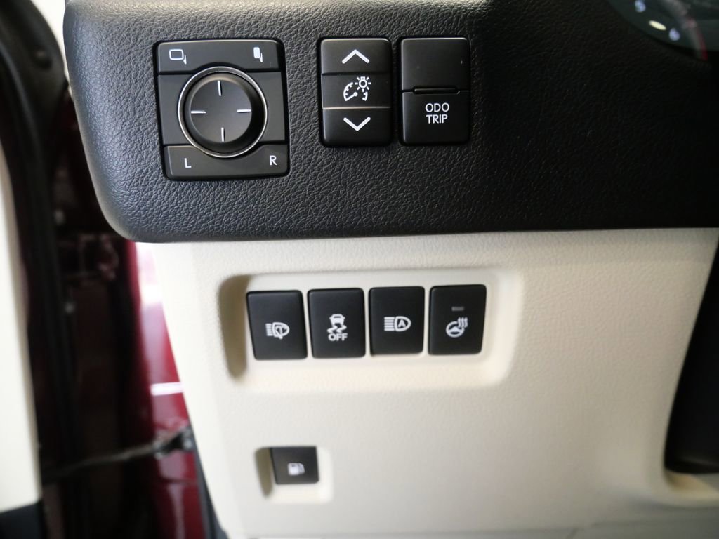 Certified 2021 Lexus GX 460 Premium w/ Premium Package AWD/4WD image 14