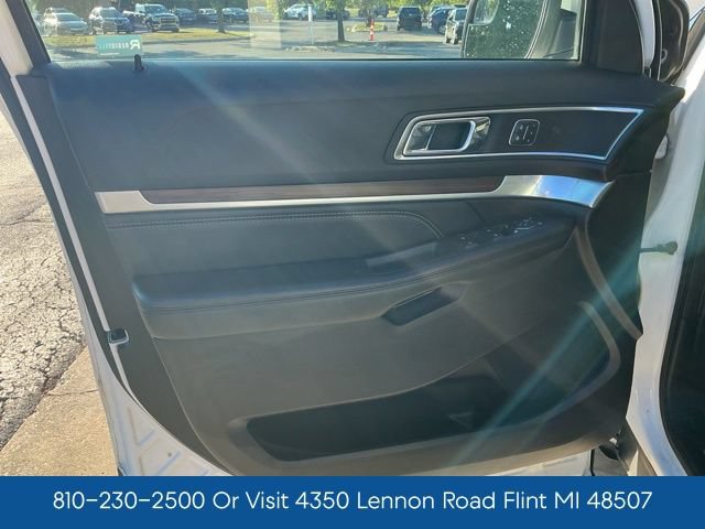 Used 2018 Ford Explorer Limited AWD/4WD image 17