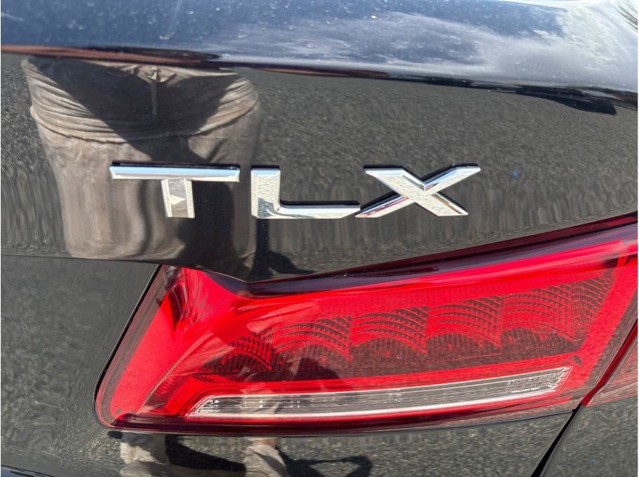 Used 2020 Acura TLX w/ Technology Package FWD image 6