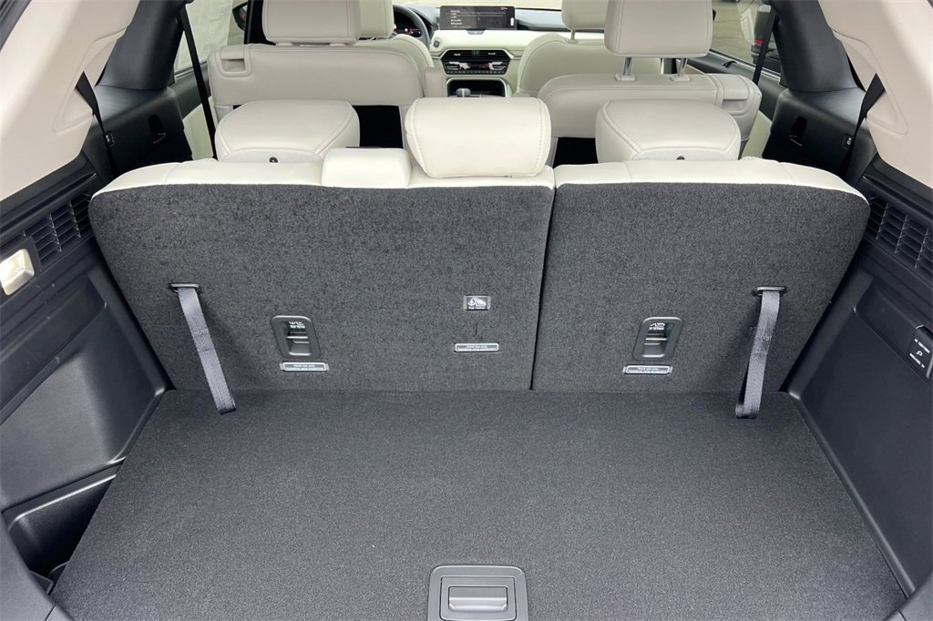 New 2026 MAZDA CX-90 3.3 Turbo w/ Premium Plus Pkg image 17