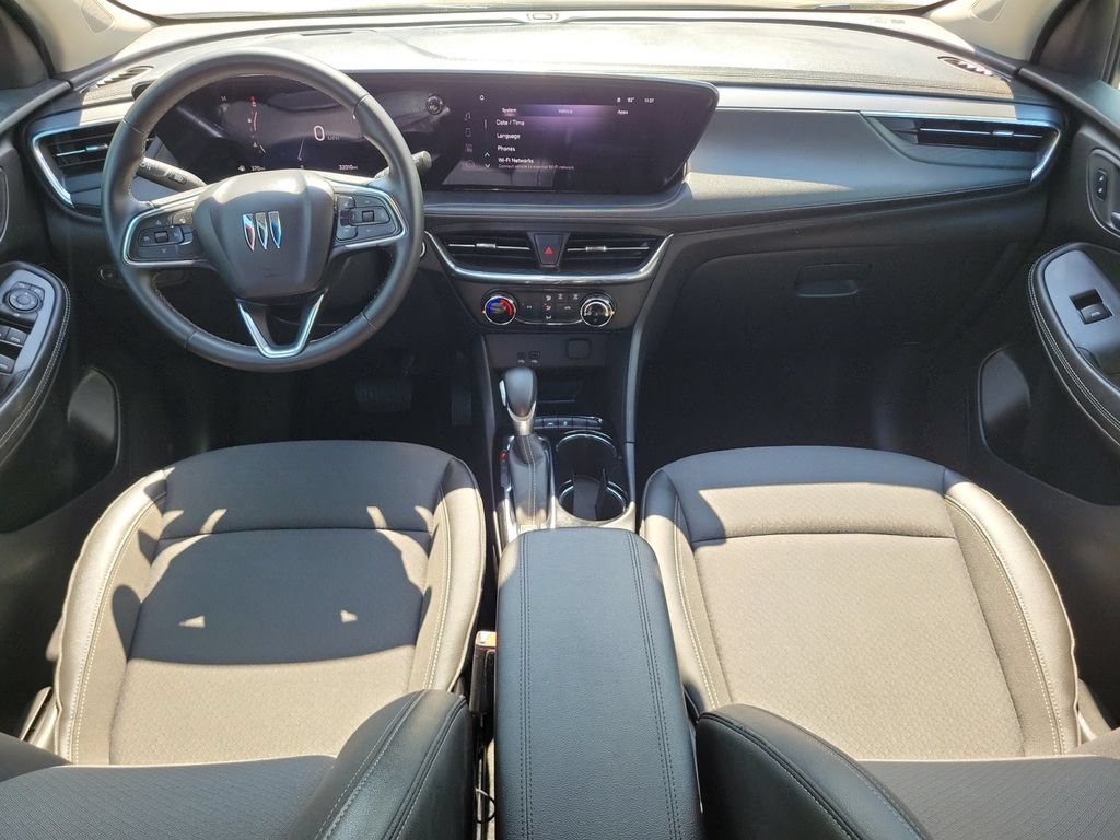 Used 2025 Buick Encore GX Preferred FWD image 11