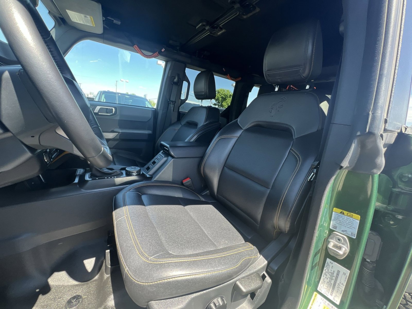 Used 2023 Ford Bronco Badlands w/ Sasquatch Package AWD/4WD image 21