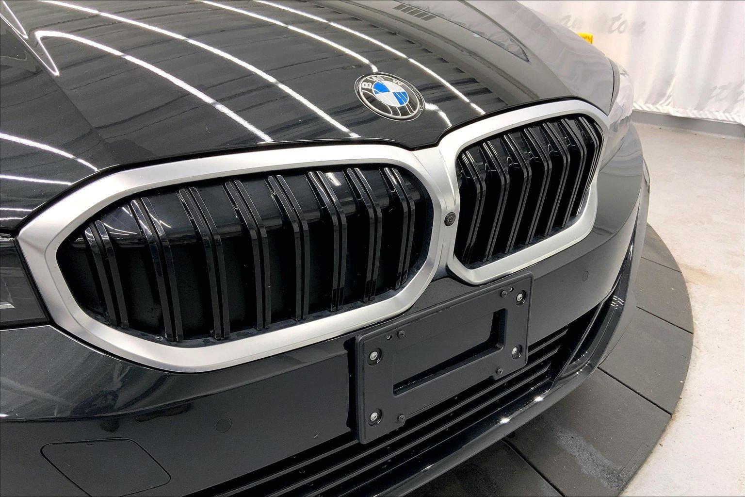Used 2024 BMW 330i xDrive Sedan w/ Convenience Package image 31