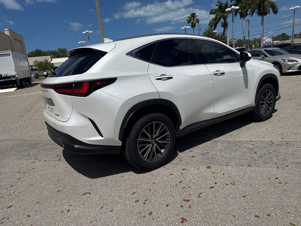 Certified 2024 Lexus NX 250 FWD w/ Towing Package (2000 Lbs) image 5