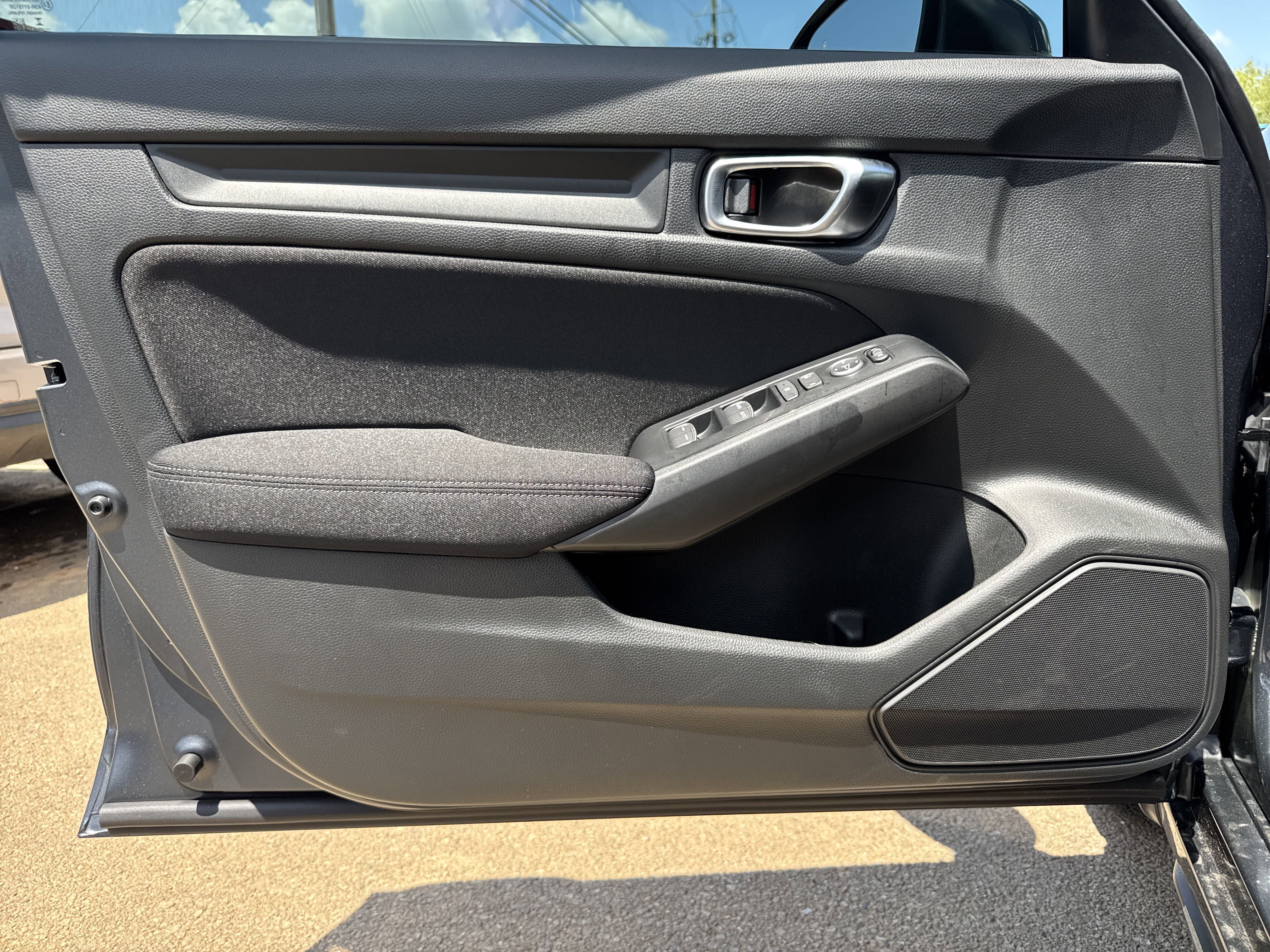 Certified 2025 Honda Civic Sport image 17