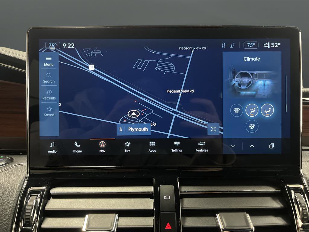Used 2024 Lincoln Navigator Premiere image 13