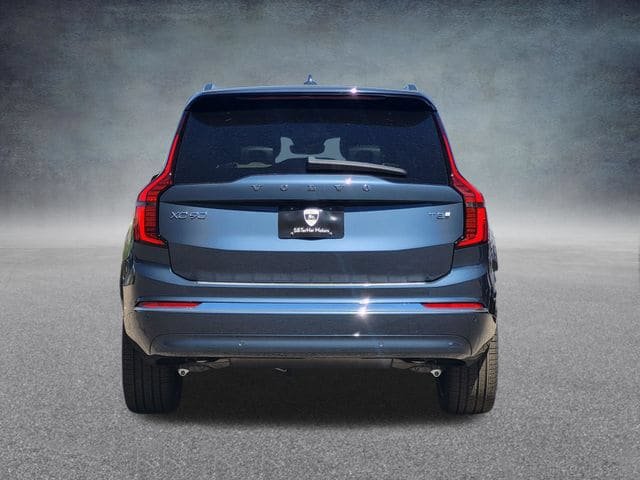 New 2026 Volvo XC90 T8 Ultra w/ Protection Package AWD/4WD image 6