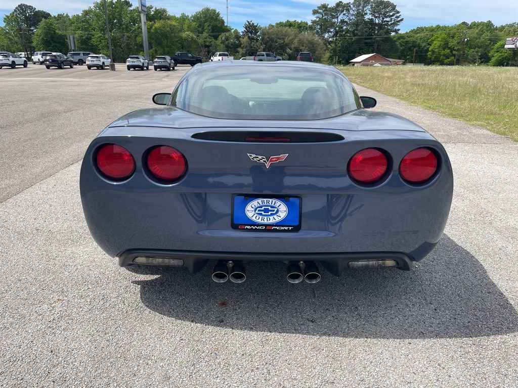 Used 2012 Chevrolet Corvette Grand Sport w/ 3LT Preferred Equipment Group RWD image 4