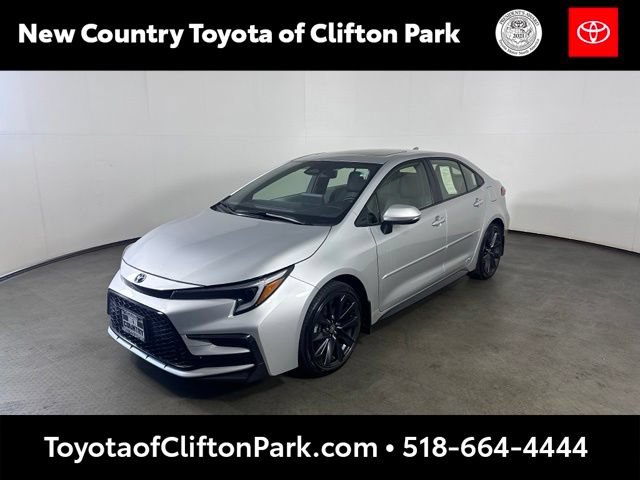 Used 2025 Toyota Corolla SE w/ SE Premium Package AWD/4WD image 7