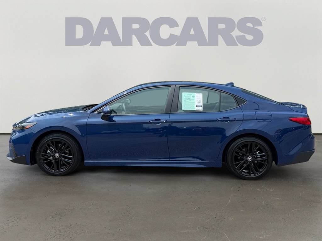 Used 2026 Toyota Camry SE w/ Convenience Package FWD image 4