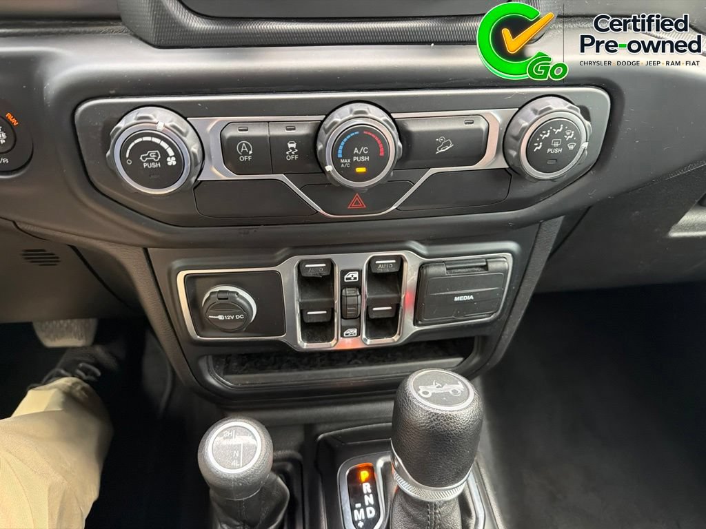 Certified 2019 Jeep Wrangler Unlimited Sport S AWD/4WD image 63