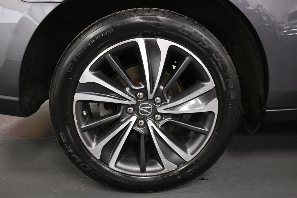 Used 2020 Acura MDX SH-AWD w/ Technology Package image 35