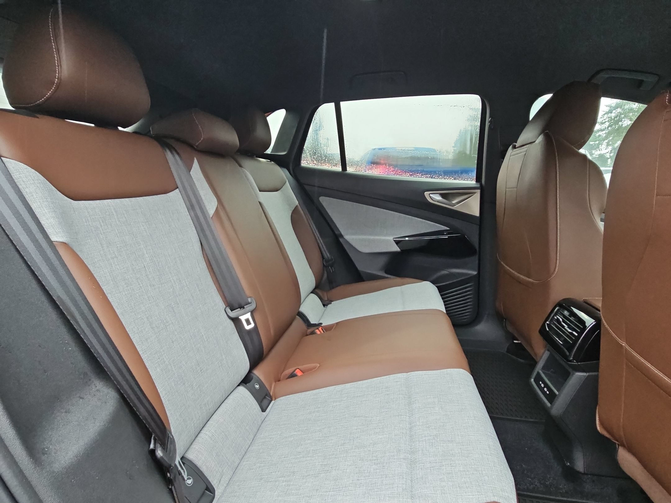 New 2026 Volkswagen ID.4 Pro AWD/4WD image 28