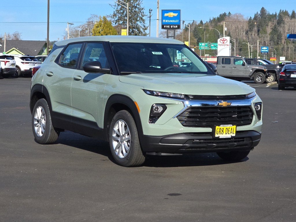 New 2026 Chevrolet TrailBlazer LS w/ LS Confidence Package FWD image 2