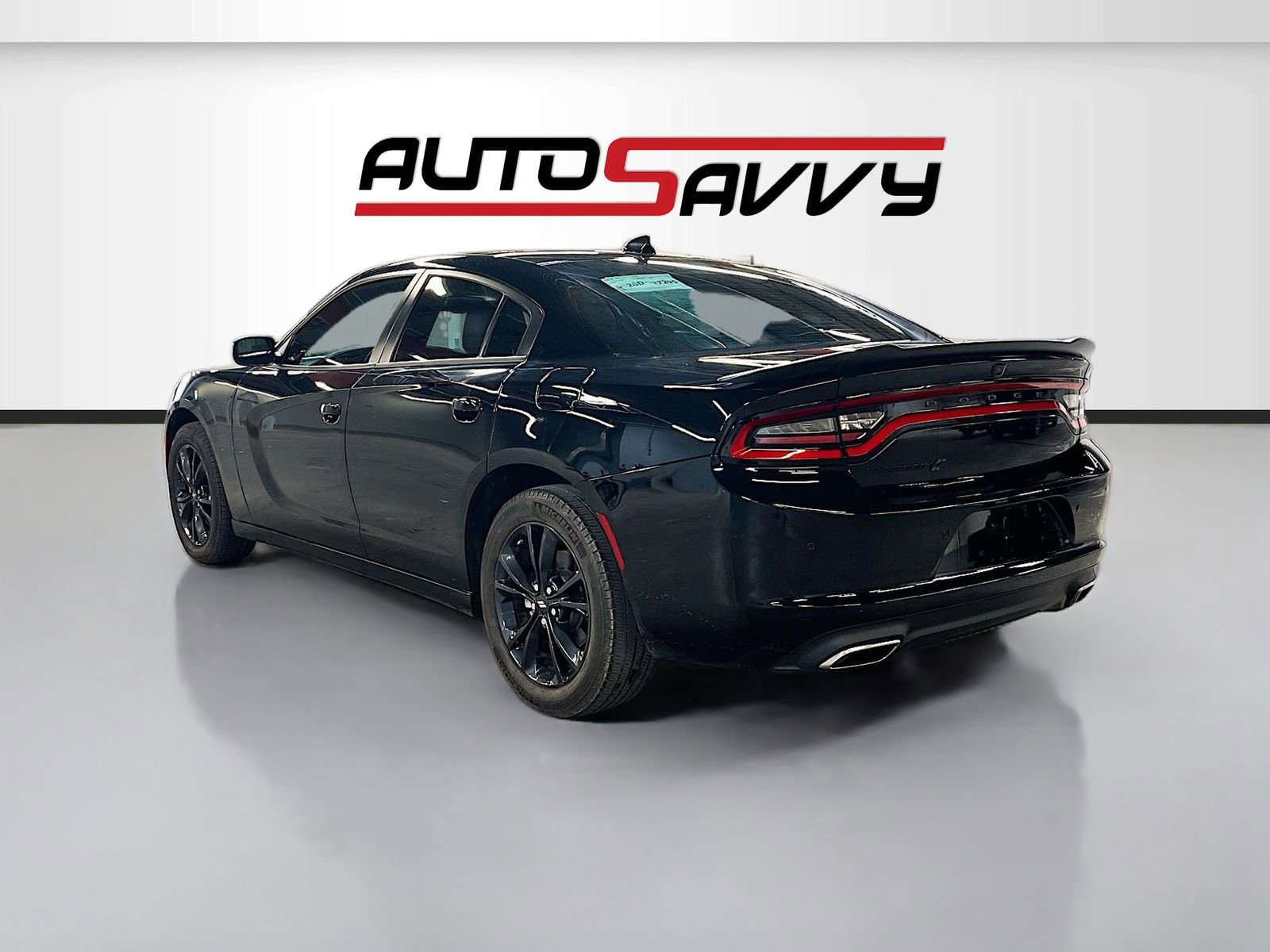 Used 2023 Dodge Charger SXT w/ Blacktop Package AWD/4WD image 5