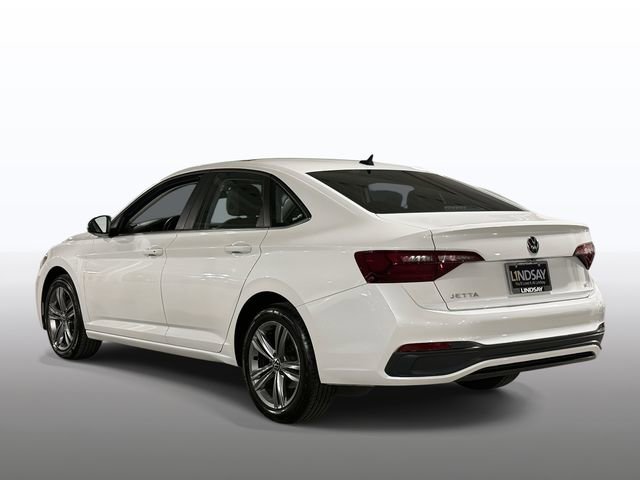 Used 2024 Volkswagen Jetta SE w/ Panoramic Sunroof Package image 12