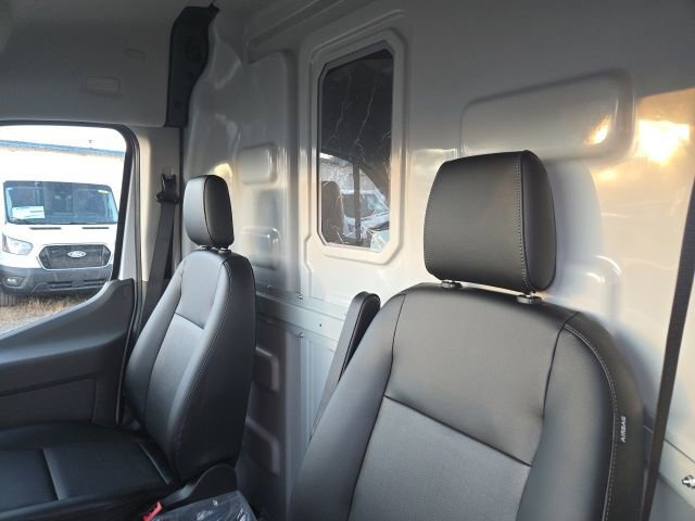 New 2026 Ford Transit 250 148 Medium Roof Extended AWD image 27