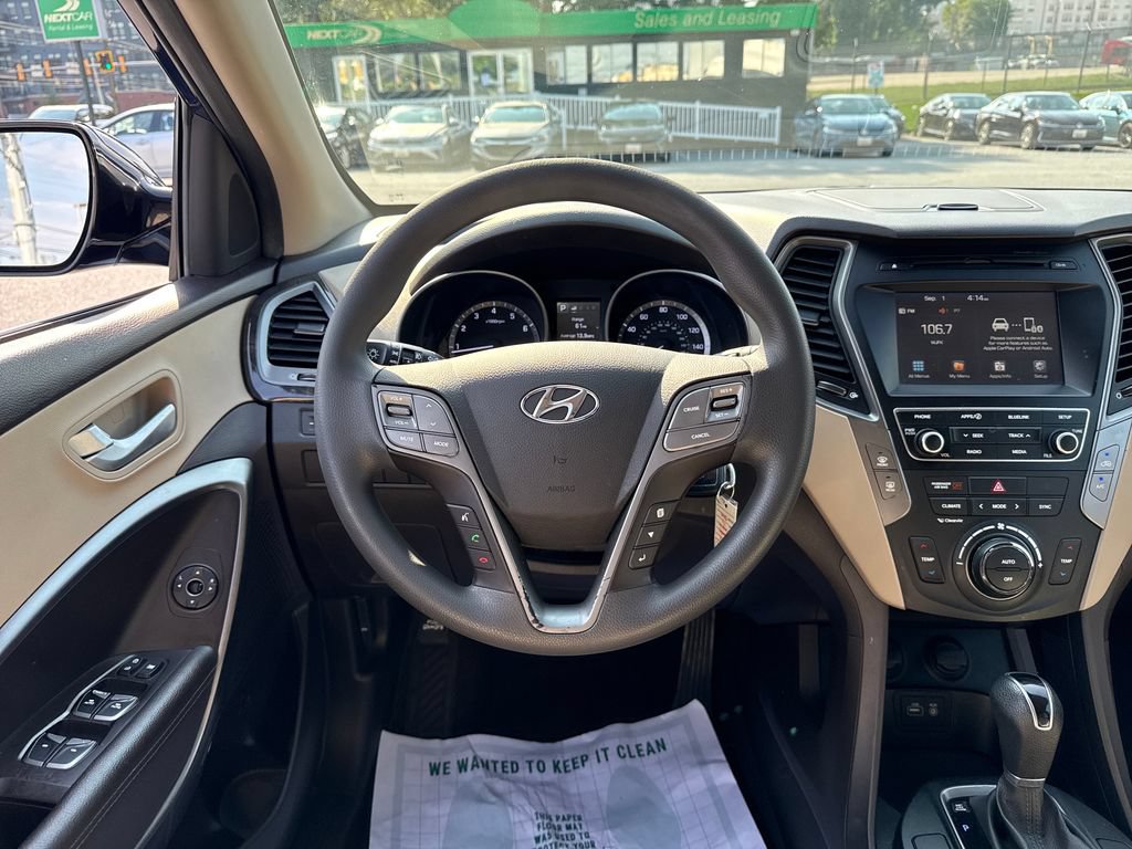 Used 2017 Hyundai Santa Fe Sport FWD image 14