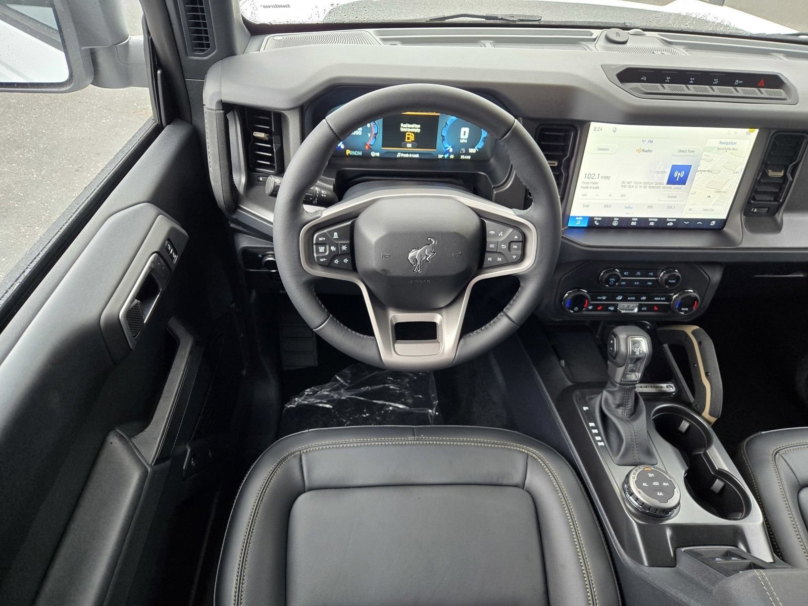 New 2026 Ford Bronco Badlands AWD/4WD image 7
