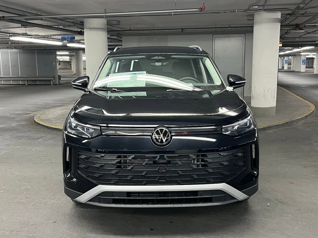 New 2026 Volkswagen Tiguan S FWD image 32