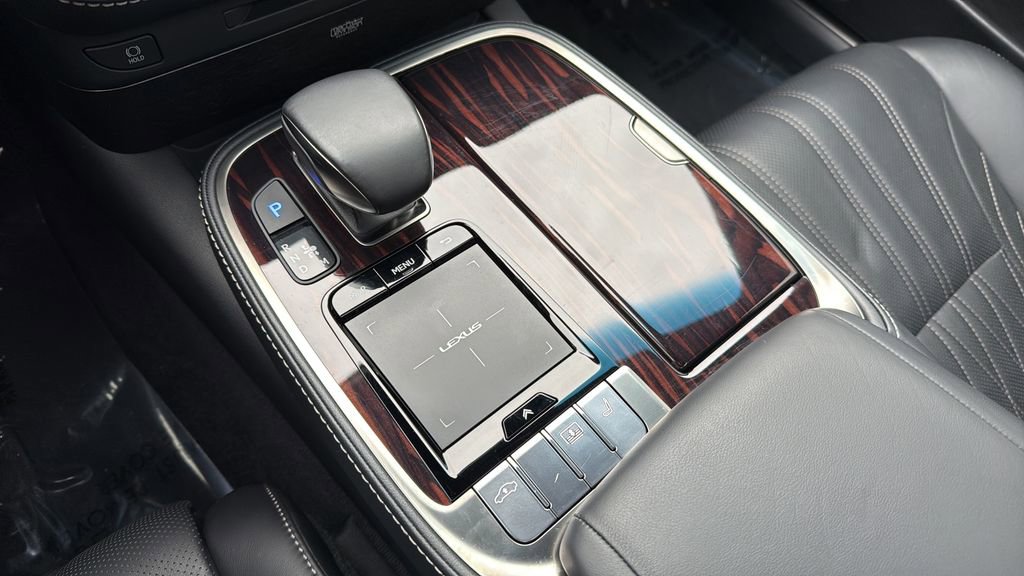 Used 2018 Lexus LS 500 AWD w/ Luxury Package image 36