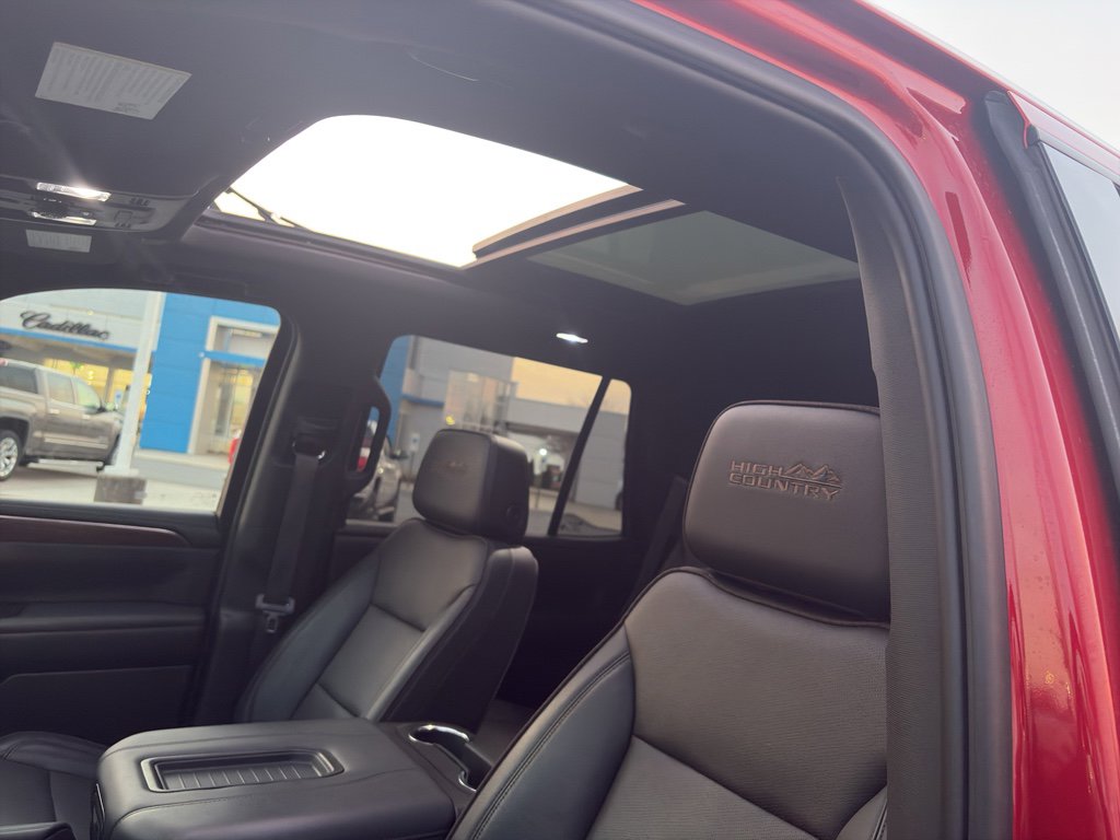 Used 2024 Chevrolet Tahoe High Country image 11