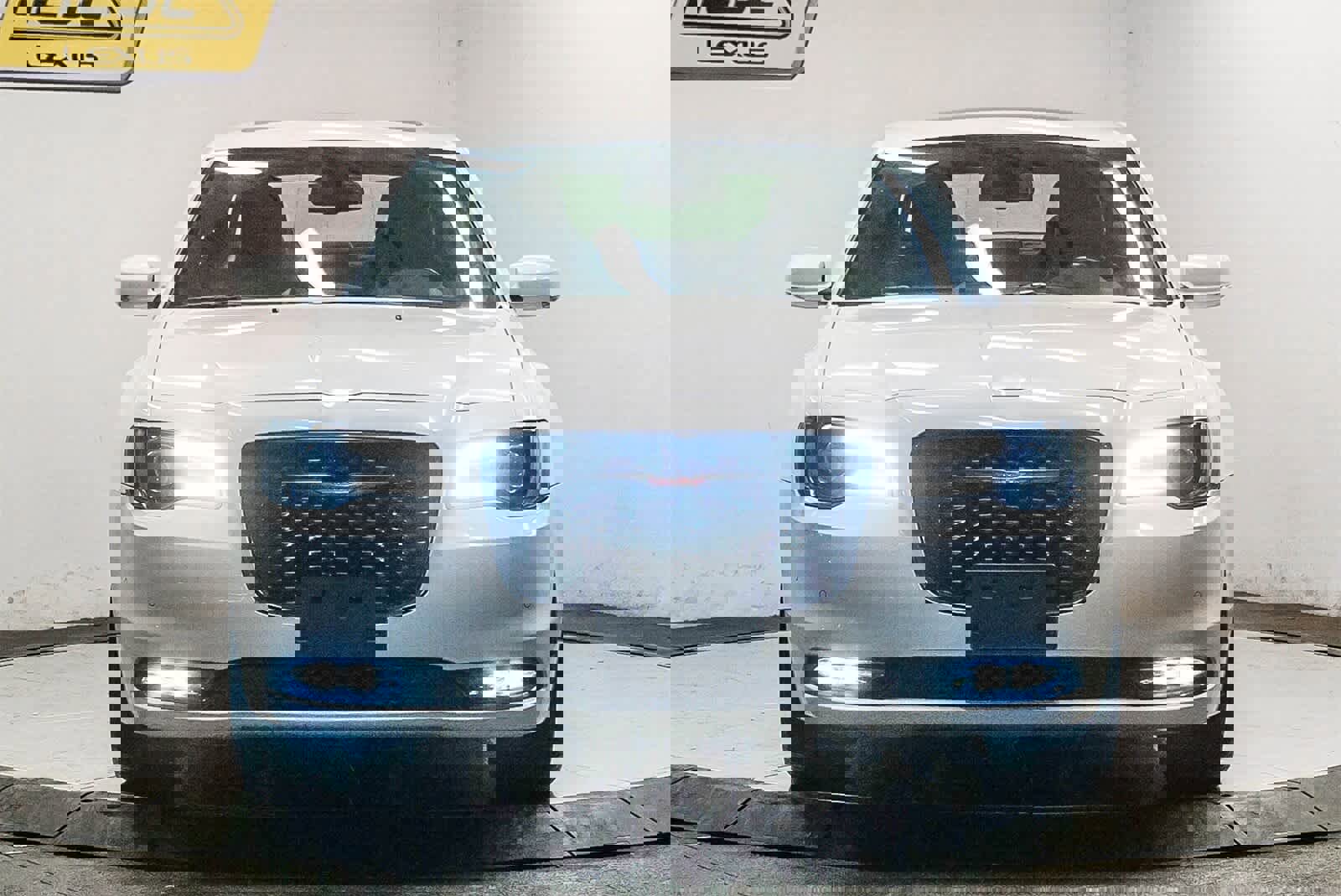 Used 2022 Chrysler 300 S image 6